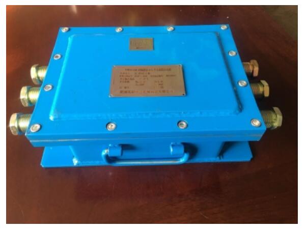 矿用机车倒车影像装置