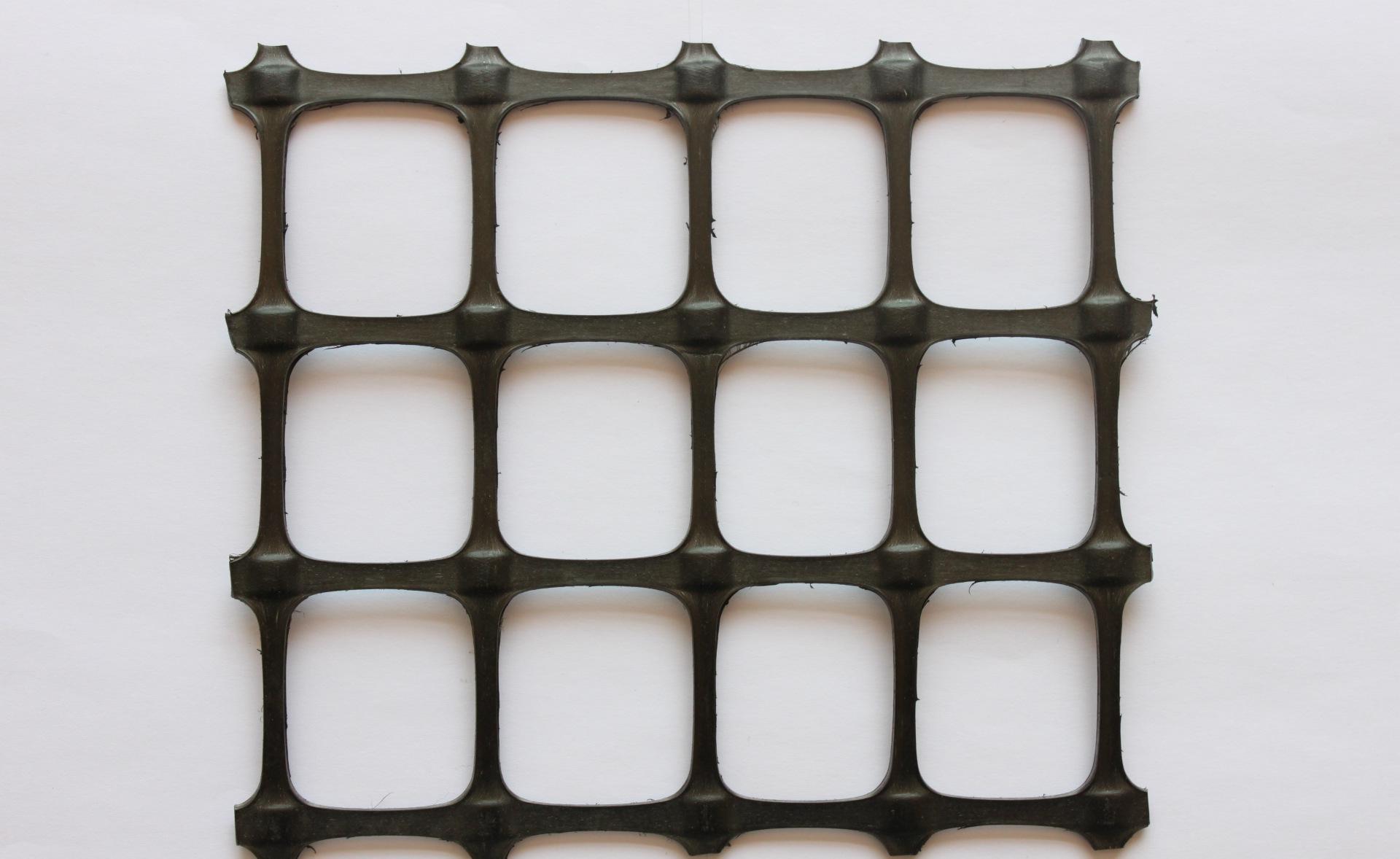 双向塑料土工格栅应用案例